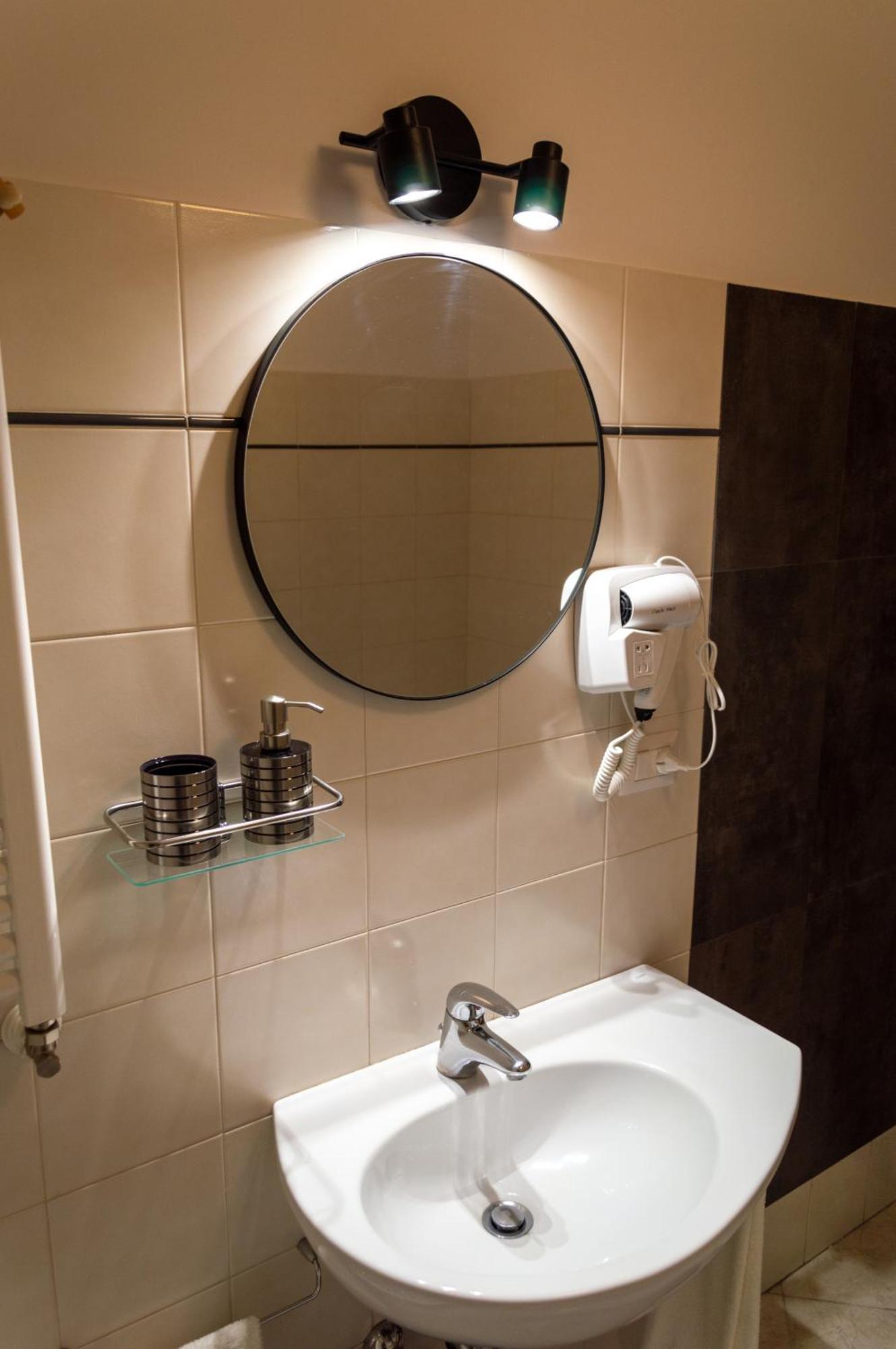 Testaccio Xix-Xxv Bed And Breakfast Rome Buitenkant foto